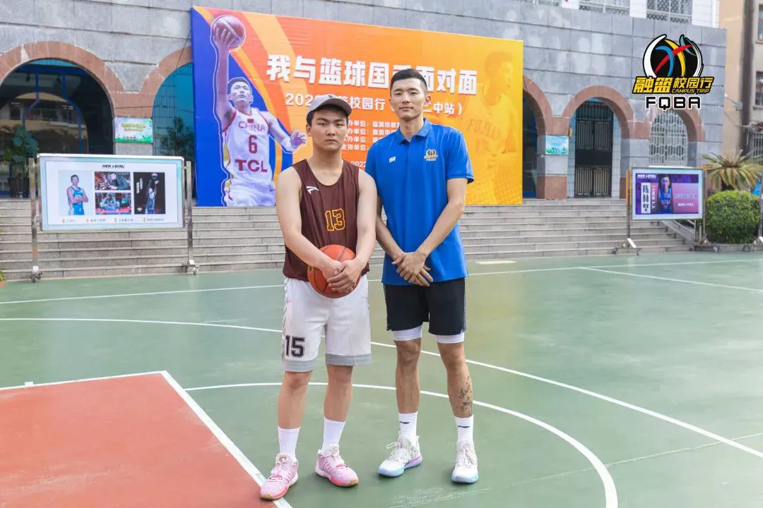 刻苦训练篮球时如何避免受伤的建议_2